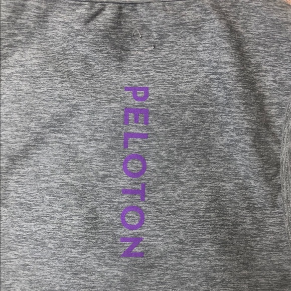 Beyond Yoga x Peleton Heather Gray Twist Crop Top 💚 - Picture 6 of 6